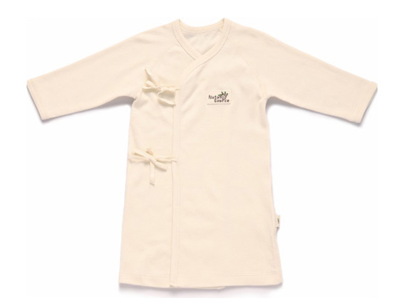 本色源和長(zhǎng)袍