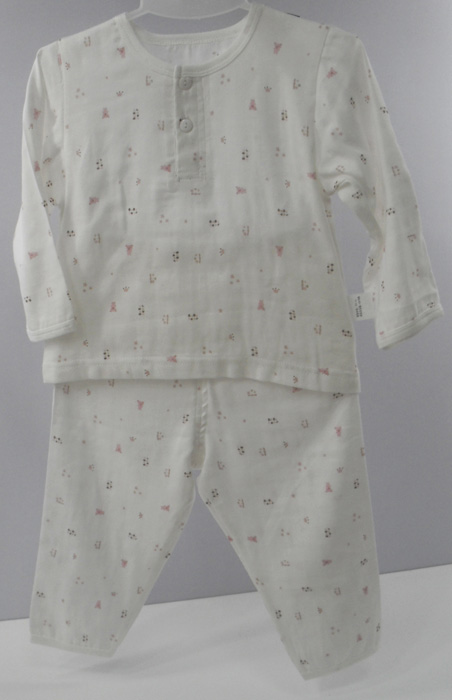 娃愛的蓓蓓圓領(lǐng)長(zhǎng)袖內(nèi)衣套裝