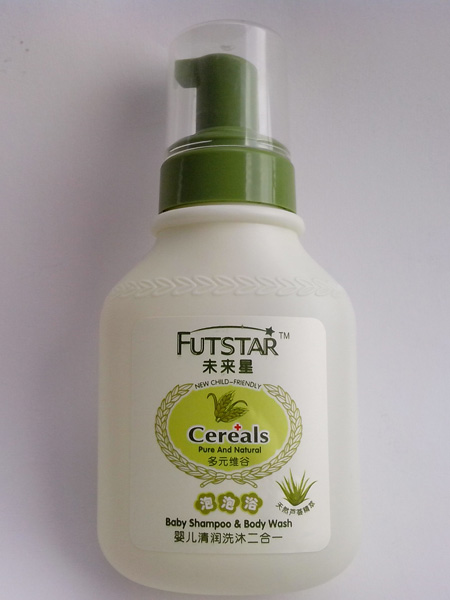 未來星嬰兒清潤洗沐二合一320ml