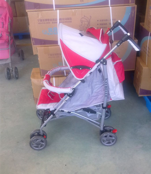 凱貝兒紅白經(jīng)典搭配嬰兒手推車(chē)