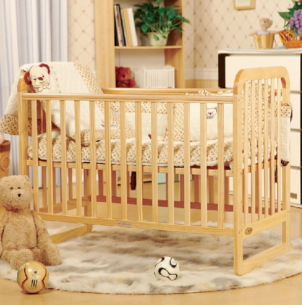 愛斯博兒全實(shí)木高檔嬰兒床