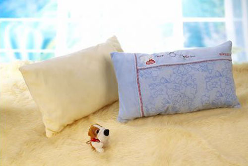 諾親小屋水晶絨中號7D彈力枕