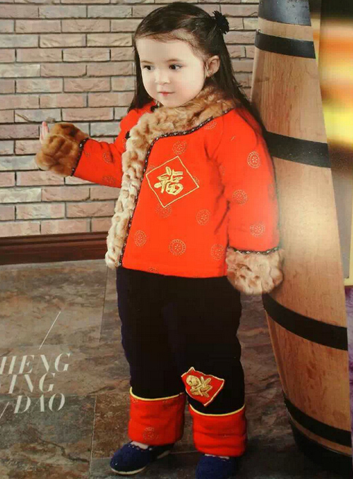 圣嬰島女童冬裝