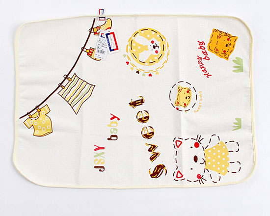 金色小魚(yú)毛巾壓膠隔尿墊