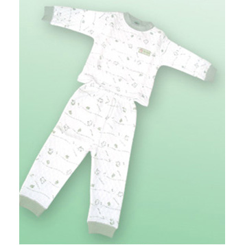 嬰兒內(nèi)衣綠色