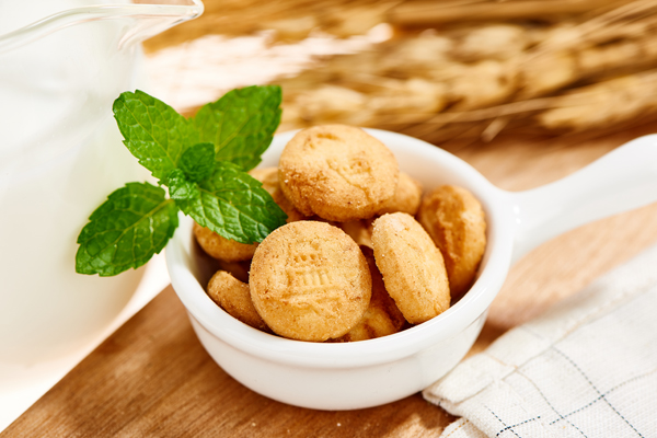 惠嬰寶異型餅干.jpg 惠嬰寶異型餅干.jpg