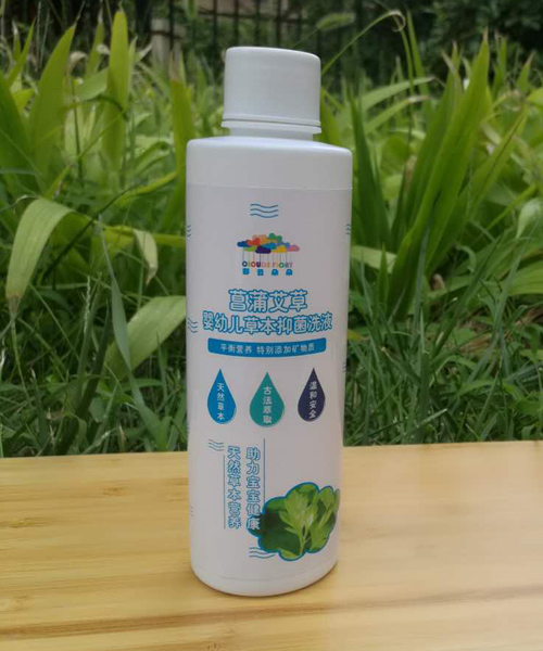 彩云朵朵菖蒲艾草嬰幼兒草本抑菌洗液.jpg 彩云朵朵菖蒲艾草嬰幼兒草本抑菌洗液.jpg