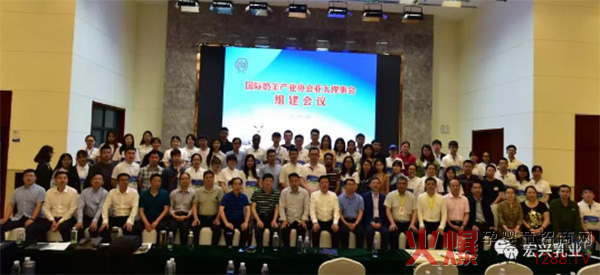 ףRKx(dng)xHa(chn)I(y)f(xi)(hu)̫(hu)L(zhng)