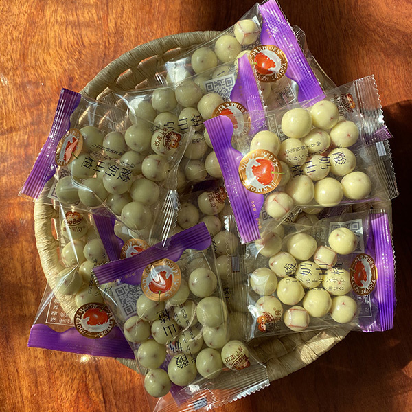 兩個(gè)寶貝酸奶山楂.jpg 兩個(gè)寶貝酸奶山楂.jpg