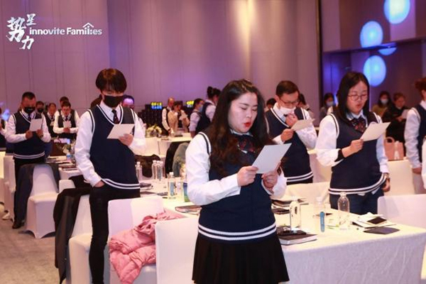 英珞維推出9款強(qiáng)勢新7.jpg 英珞維推出9款強(qiáng)勢新7.jpg