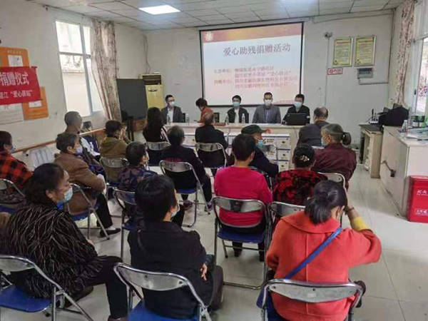 統(tǒng)暢駝奶愛心公益行動 (1).jpg 統(tǒng)暢駝奶愛心公益行動 (1).jpg