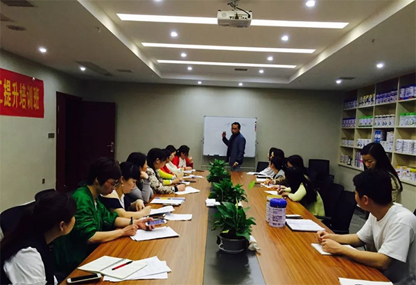 員工培訓現(xiàn)場.jpg 員工培訓現(xiàn)場.jpg