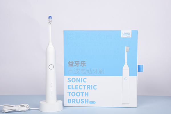 益牙樂(lè)聲波電動(dòng)牙刷.jpg