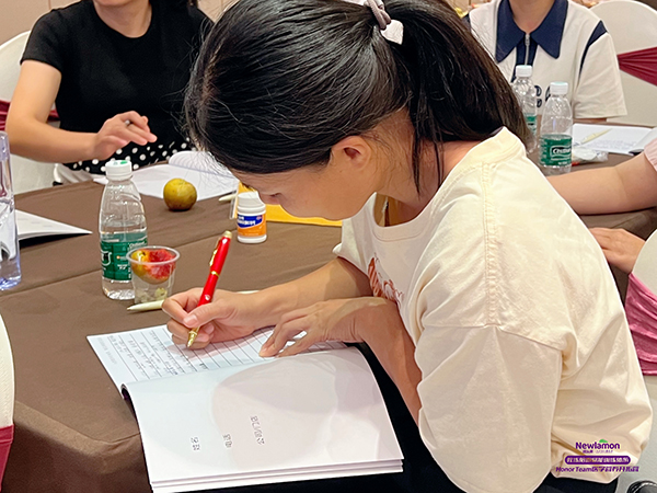 �~����Honour Team�t(y��)�W�I�B(y��ng)�_�ؠI�����ڣ�������Ȫ��վ��8.jpg