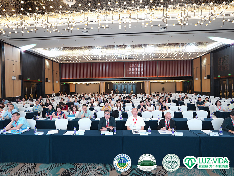 過(guò)敏醫(yī)學(xué)界頂級(jí)會(huì)議揭幕:愛(ài)維睿領(lǐng)銜非藥物干預(yù)新紀(jì)元06.jpg 過(guò)敏醫(yī)學(xué)界頂級(jí)會(huì)議揭幕:愛(ài)維睿領(lǐng)銜非藥物干預(yù)新紀(jì)元06.jpg