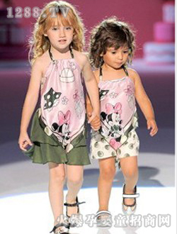 ��ؐ�����ɫ�������b