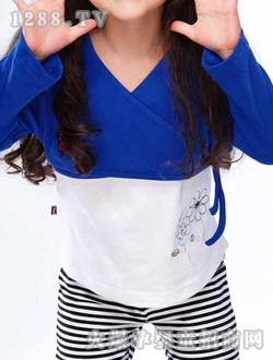 �����{�����e����