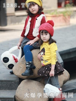 �����ҕr��Ůͯ�b