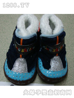 麗嬰房藍(lán)色亮點(diǎn)嬰兒鞋