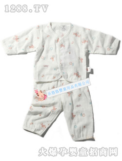 哆啦小貝嬰兒長袖內(nèi)衣套裝
